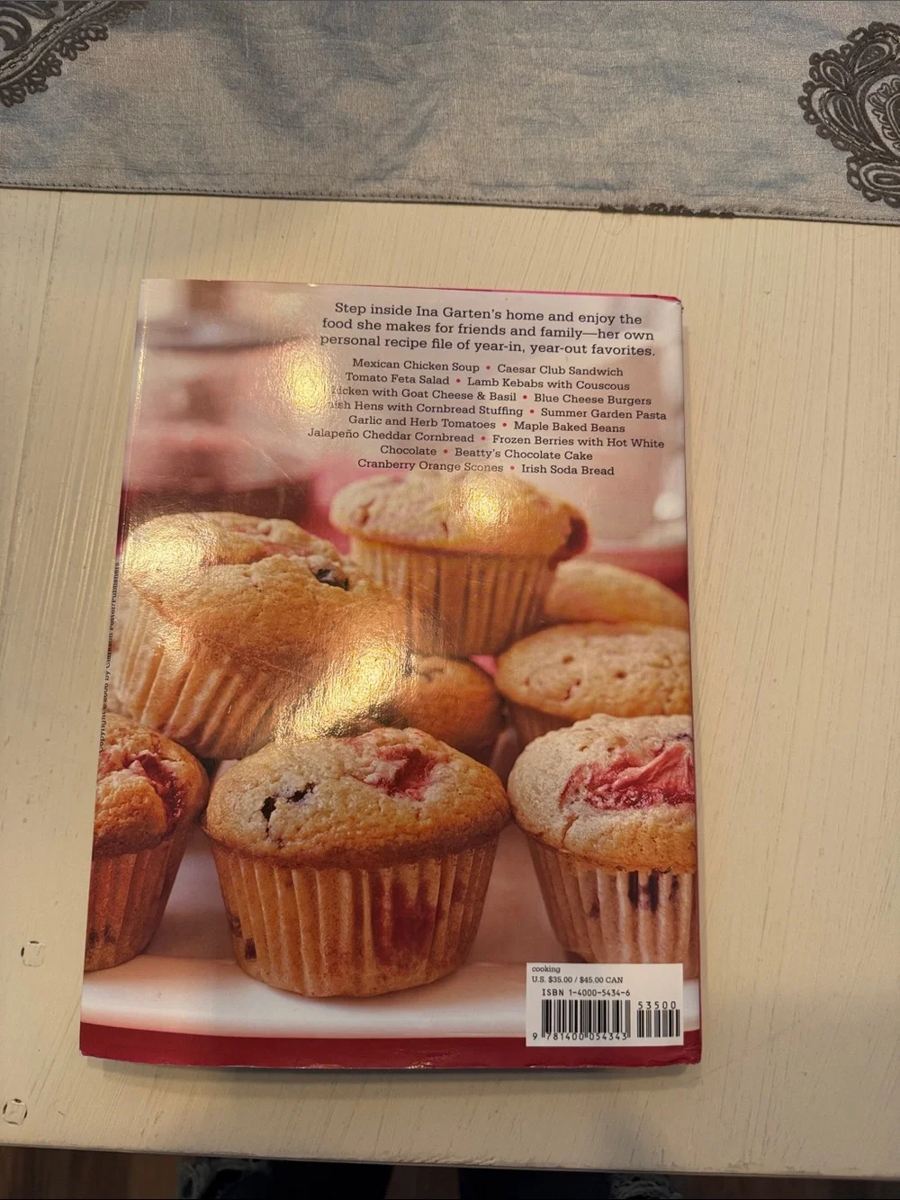 Barefoot contessa at home by Ina Garten cookbook-like new condition